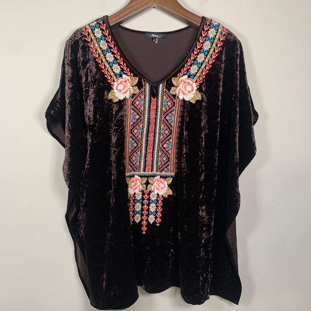 Andree By Unit Brown Velvet Boho Floral Embroidered Tunic/Poncho Small